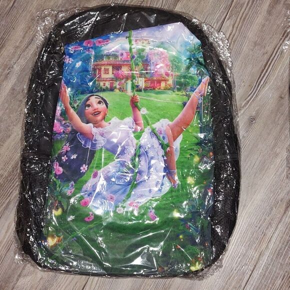 Encanto Backpack with  Lunch Box and pencil case pouch   3 pc set  NEW - Picture 5 of 6